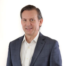 016-Experity Headshots R_1